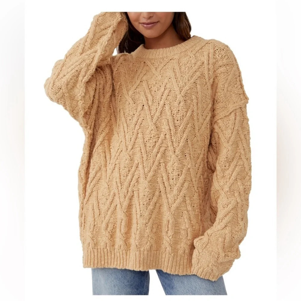 NWT free people Women's Isla Cable Knit Sweater